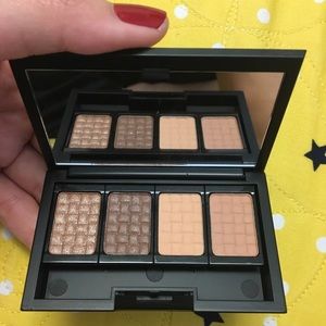 Doucce Freematic Eyeshadow Quad “Subtle Elegance”